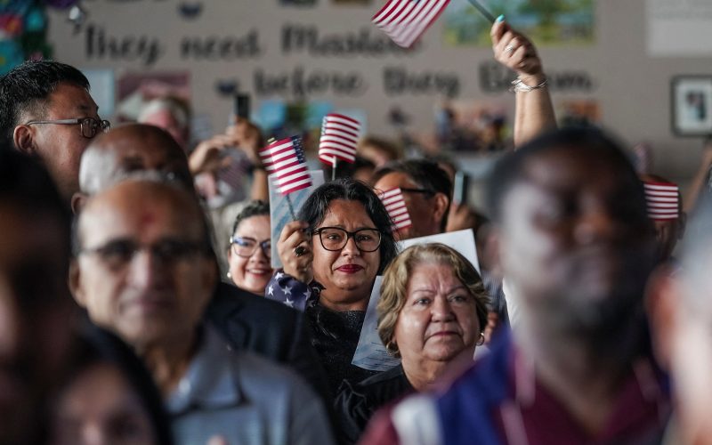 Más estadounidenses que nunca: la diversidad de la comunidad hispana en EE.UU.